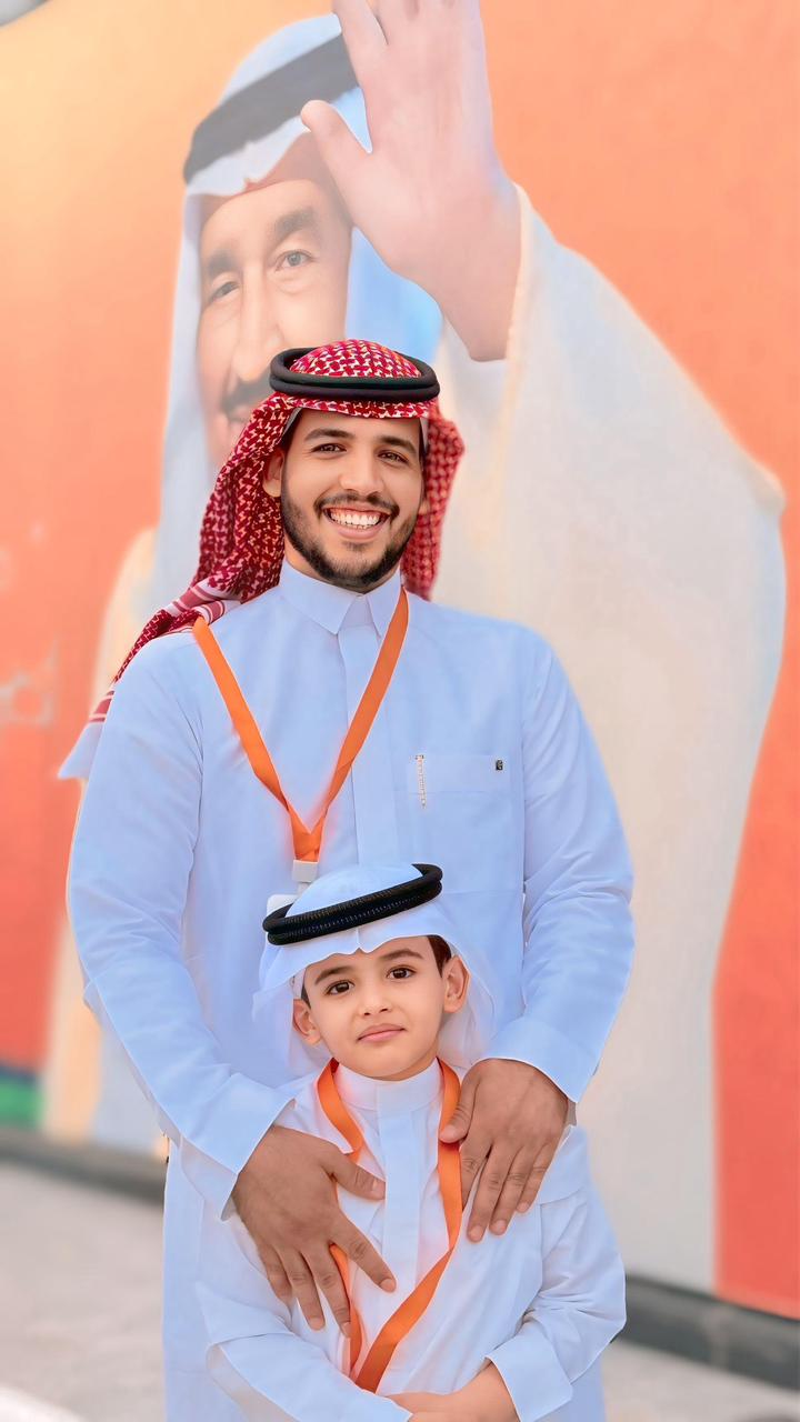 محمد العنيني